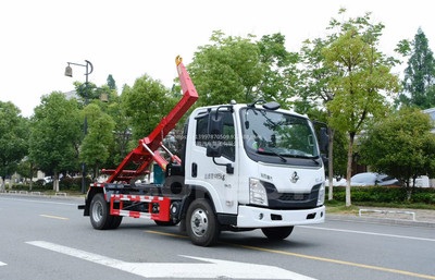 高效環衛新選擇 柳汽藍牌勾臂式垃圾車及成套液壓系統全解析